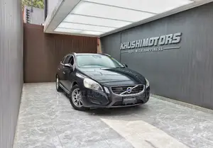 Volvo V60 2012 Black