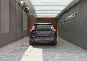 Volvo V60 2012 Black