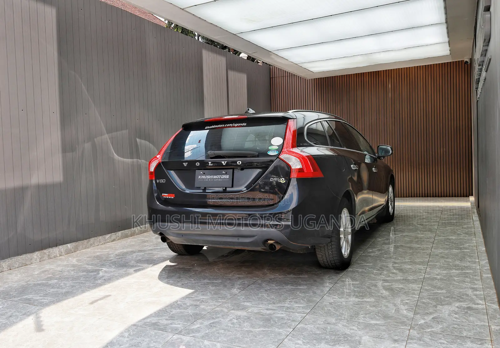 Volvo V60 2012 Black