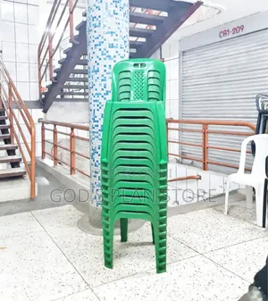 Stackable Plastic Chairs Stackable Plastic Chairs