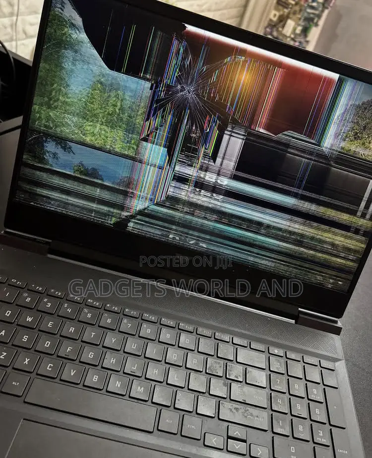 Laptop Screen Replacement(Windows And Apple)