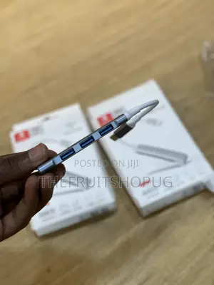 4-Port Usb-C to Usb 3.0 Hub – High-Speed Data Transfer