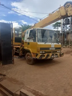 10 Tones Cranes for Hire