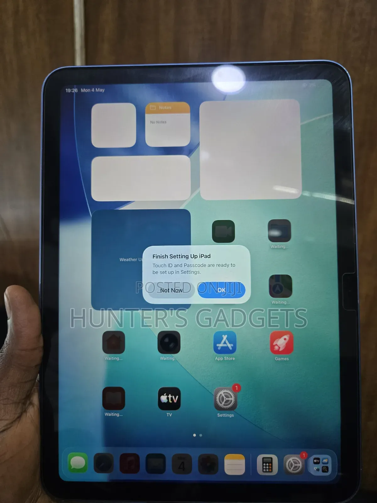 Apple iPad Air (2022) 64 GB Blue