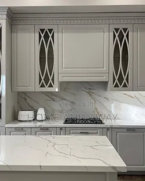 Kitchen/The Kitchen Cabinets Factory/Supply/Installation/Customization