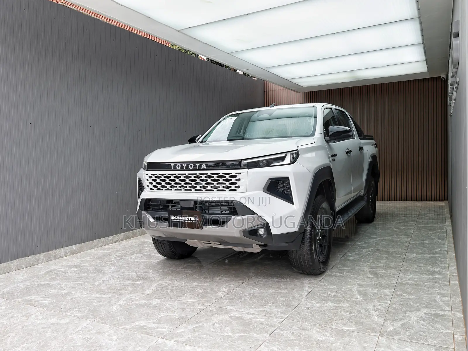 New Toyota Hilux 2025 White
