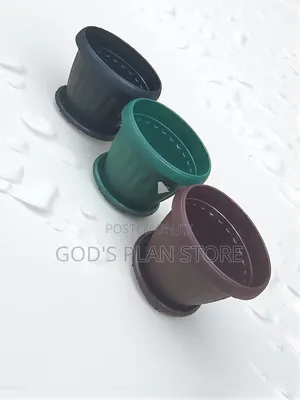 Polly Plastic Flower Pots Plastic Flower Pots