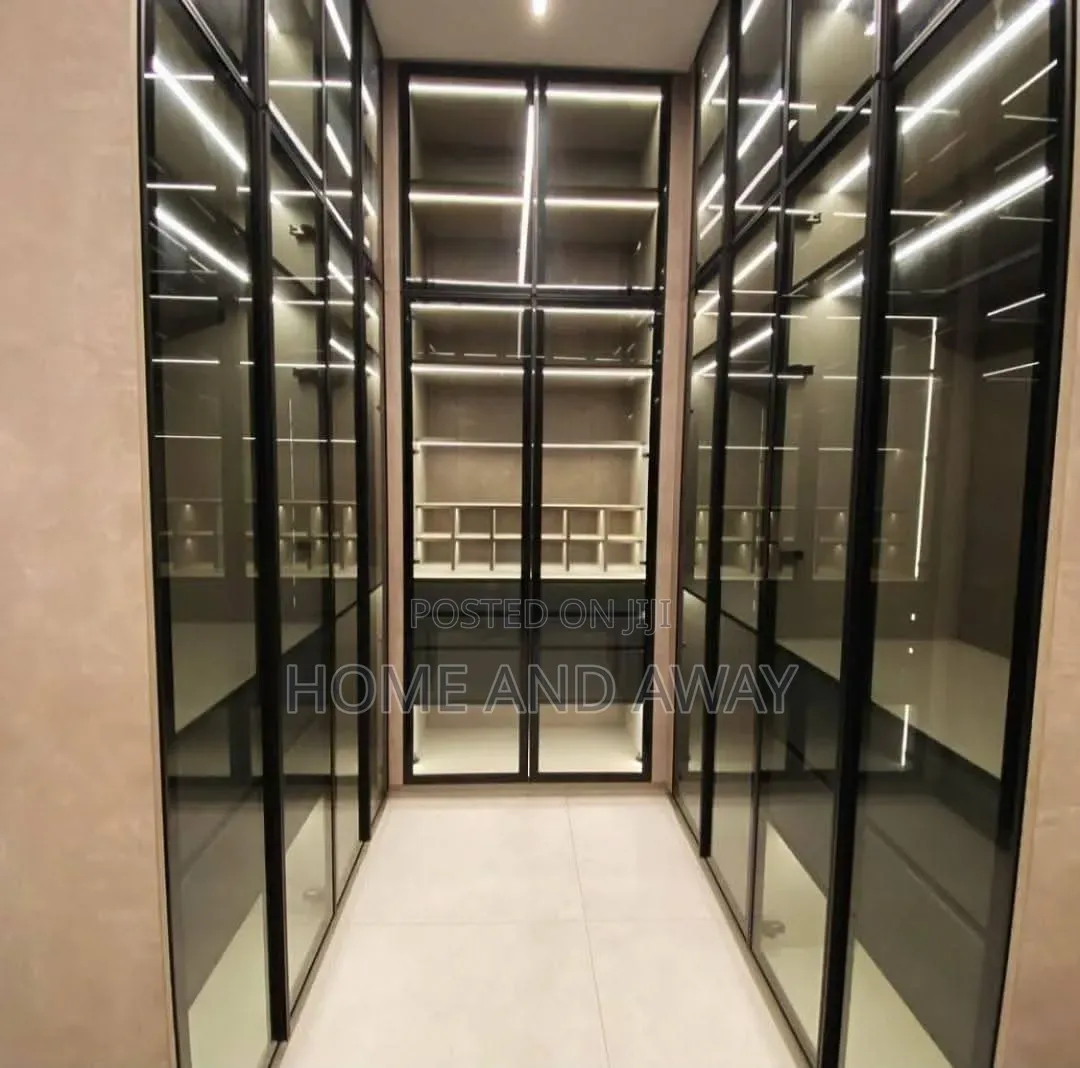 Walking Closets and Wardrobes With Glass Doors 1,200,000/- Per Meter