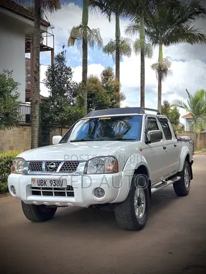 Nissan Hardbody 2000i 2006 White