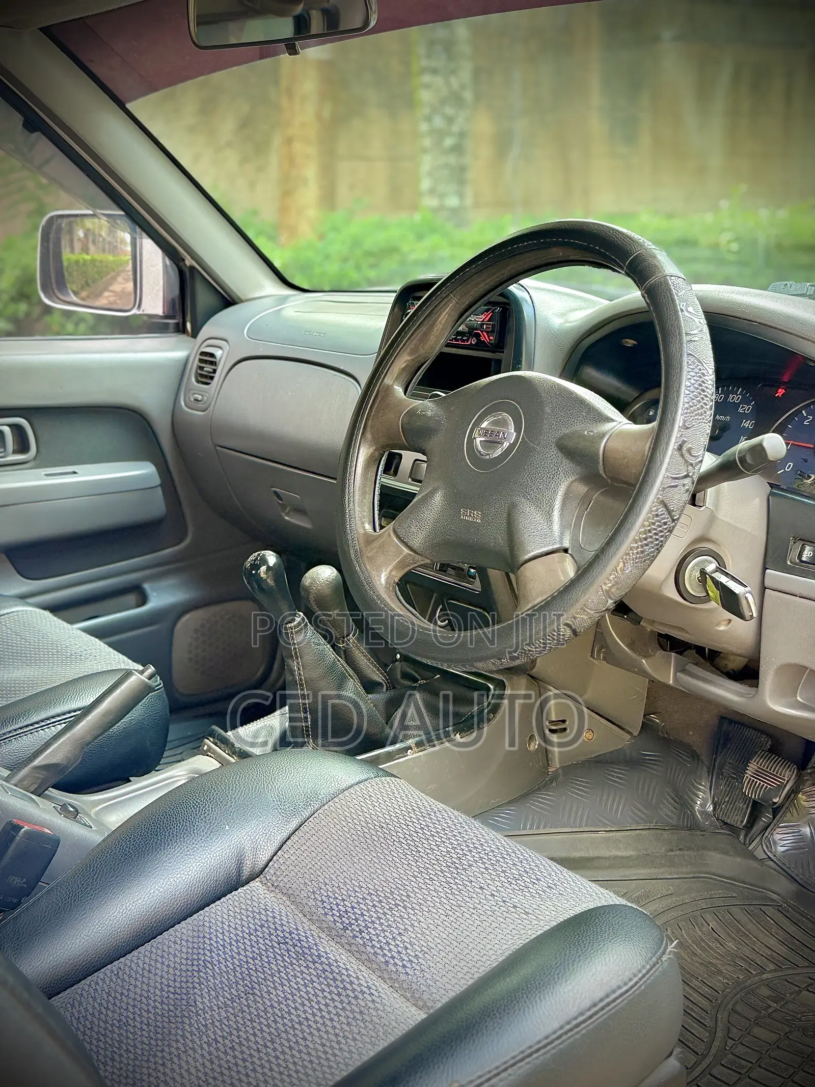 Nissan Hardbody 2000i 2006 White