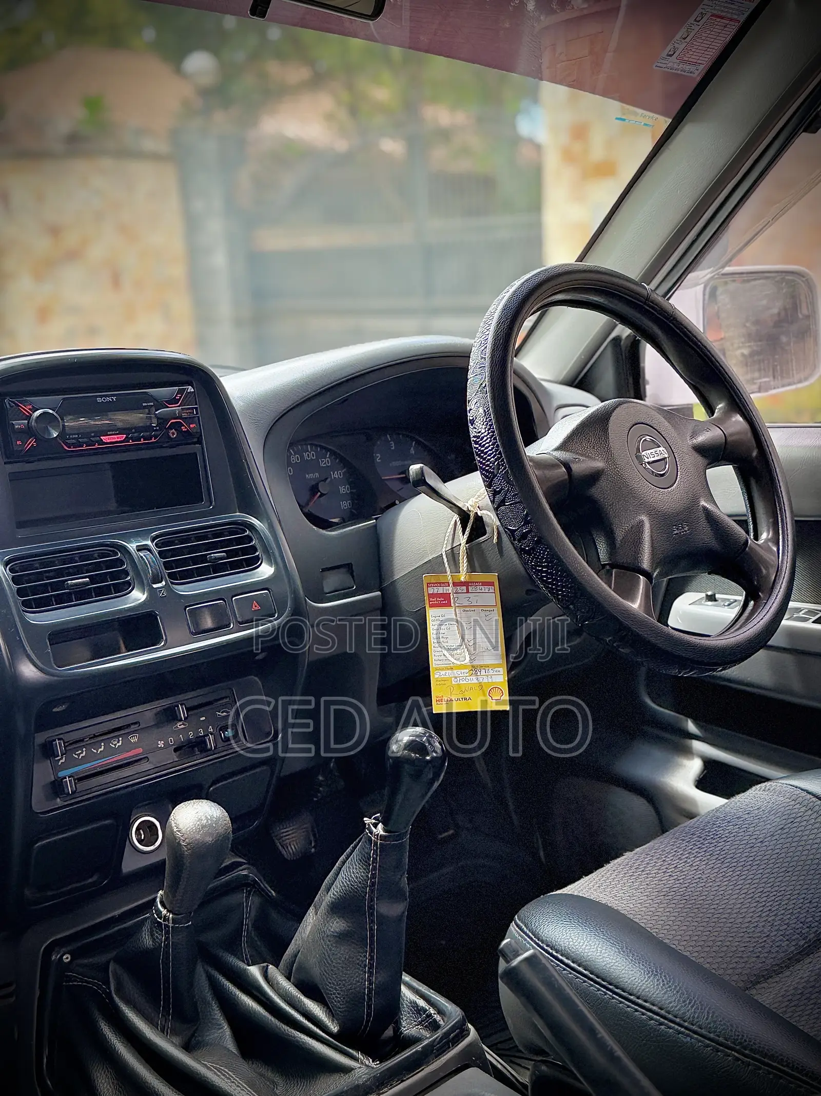 Nissan Hardbody 2000i 2006 White