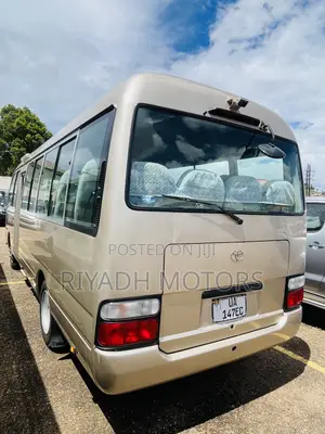 Toyota Coaster 2011 Gold