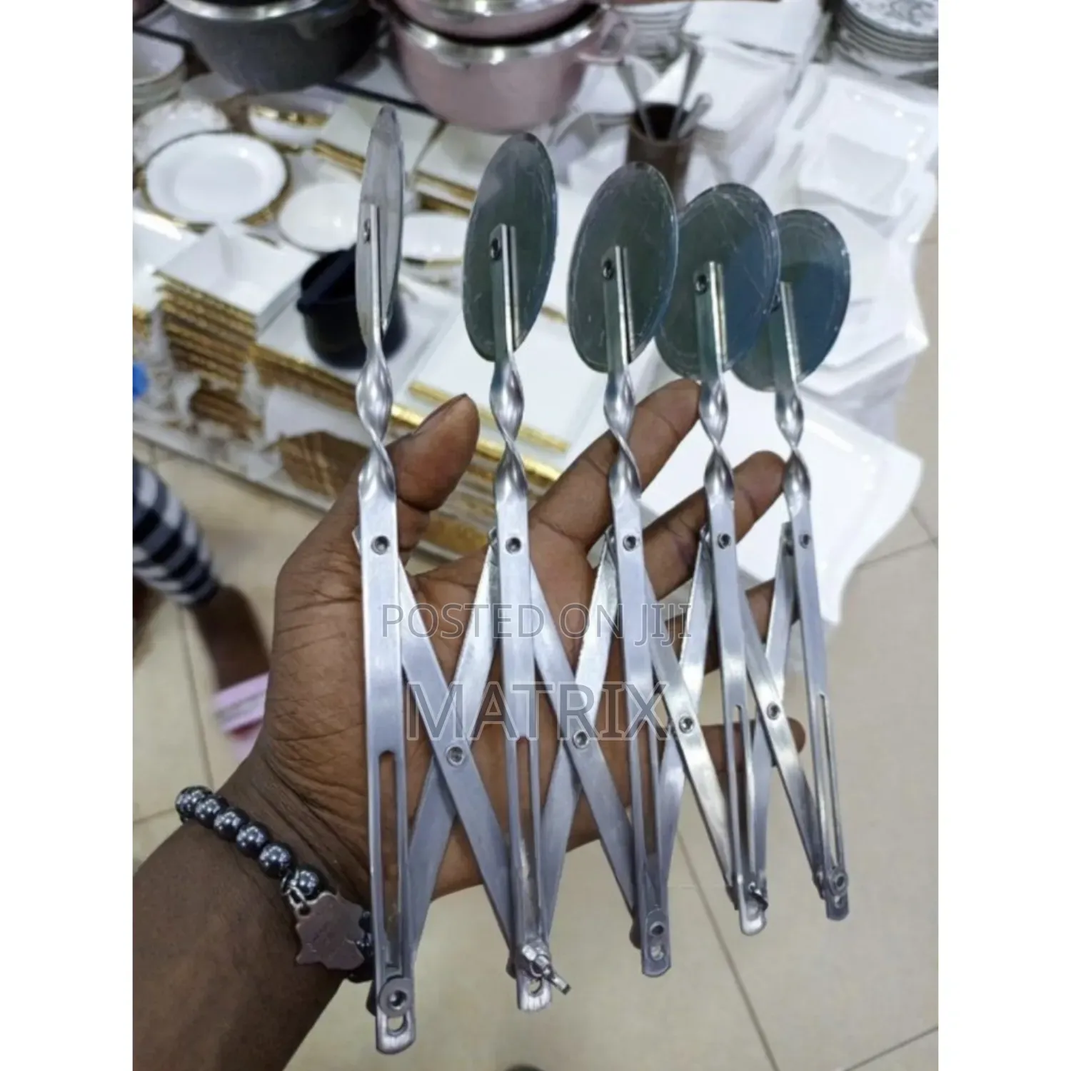 Adjustable Multi Wheel Pastry Dough Cutter.
