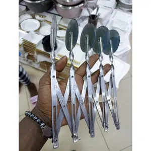 Adjustable Multi Wheel Pastry Dough Cutter.