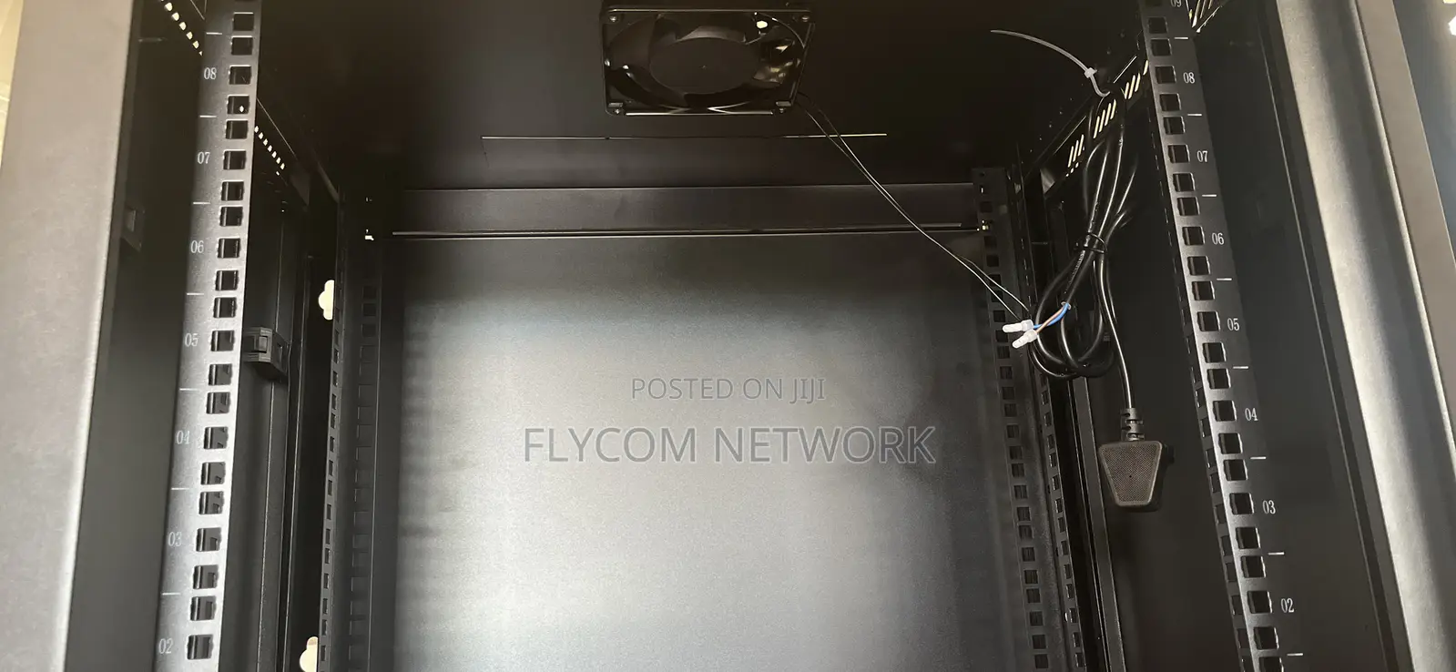 Rack Network Cabinet 9u