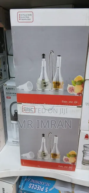 2-Piece Acrylic Oil and Vinegar Dispenser Set