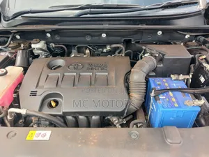 Toyota Harrier 2.0 2016 Black