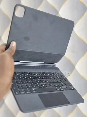 Apple iPad Pro Magic Keyboard 11 Inch Original