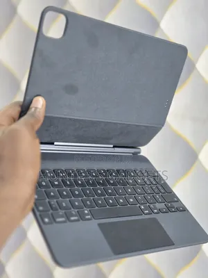 Apple iPad Pro Magic Keyboard 11 Inch Original