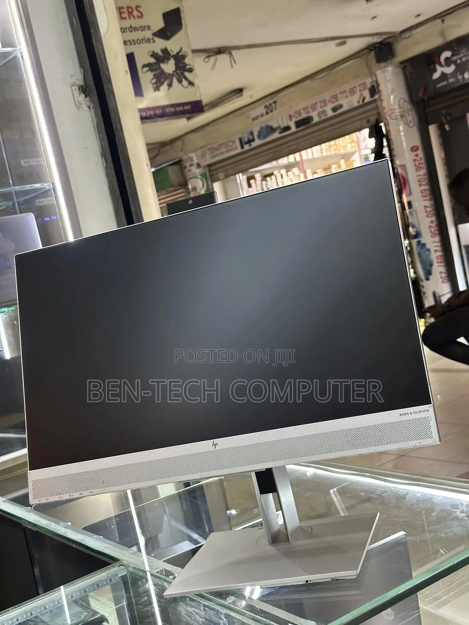 24inch Monitor Ips Hp With Webcam
