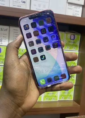 Apple iPhone 13 256 GB Red