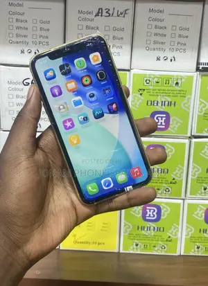 Apple iPhone 11 64 GB Yellow