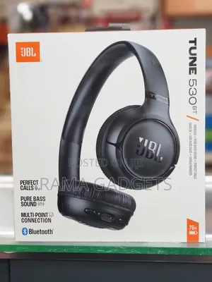 JBL Tune 530bt Wireless on-Ear Headphones in Black