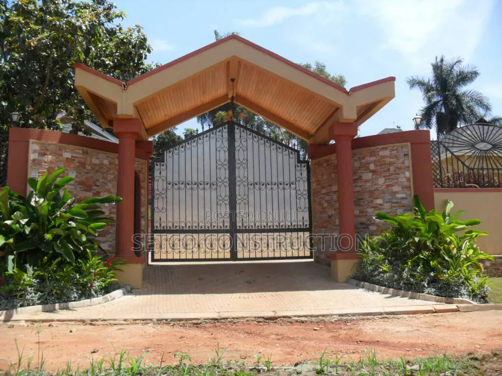 Canopy Entrance