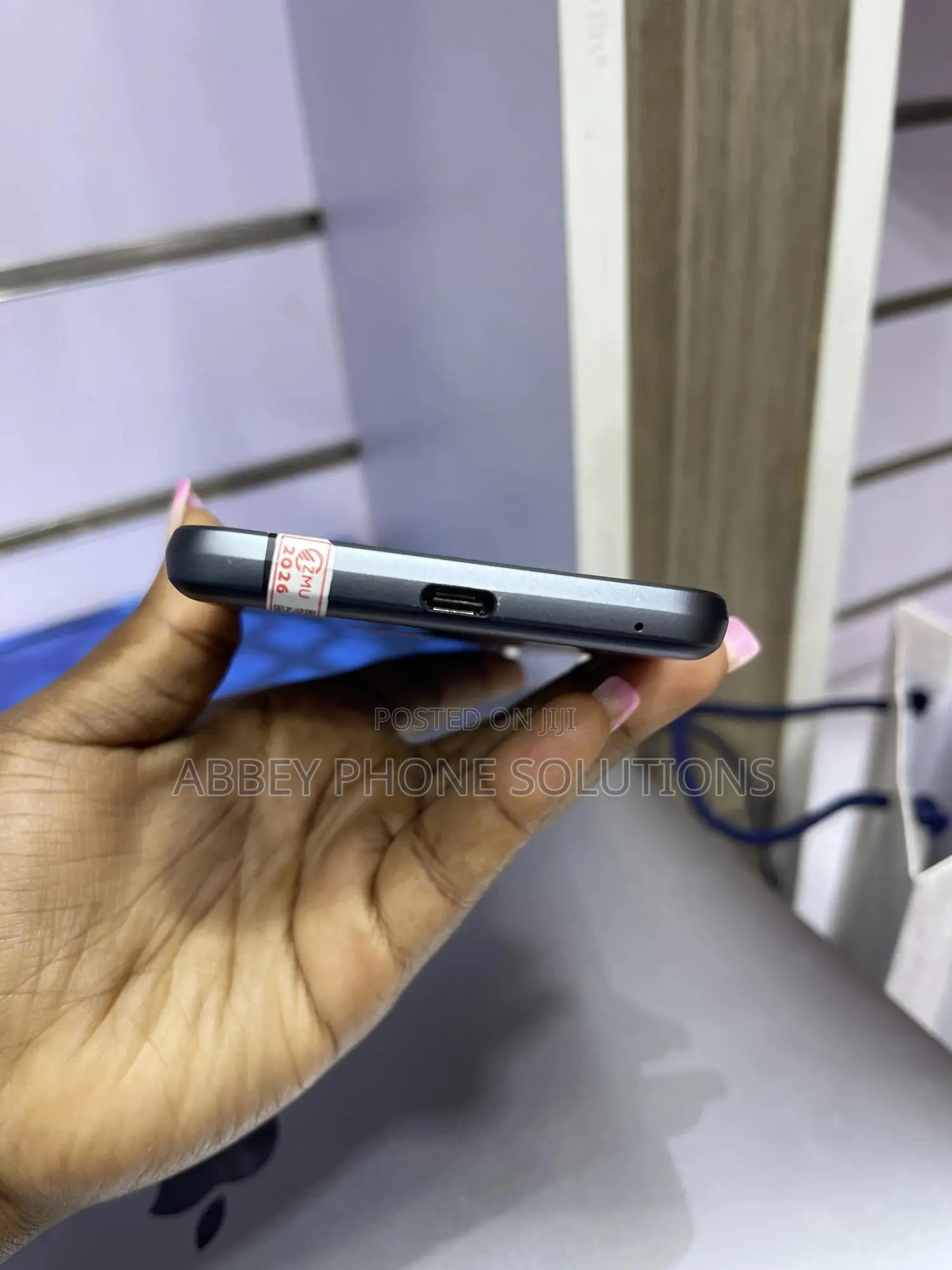 Sharp Aquos Sense 3 SHV45 64 GB Black
