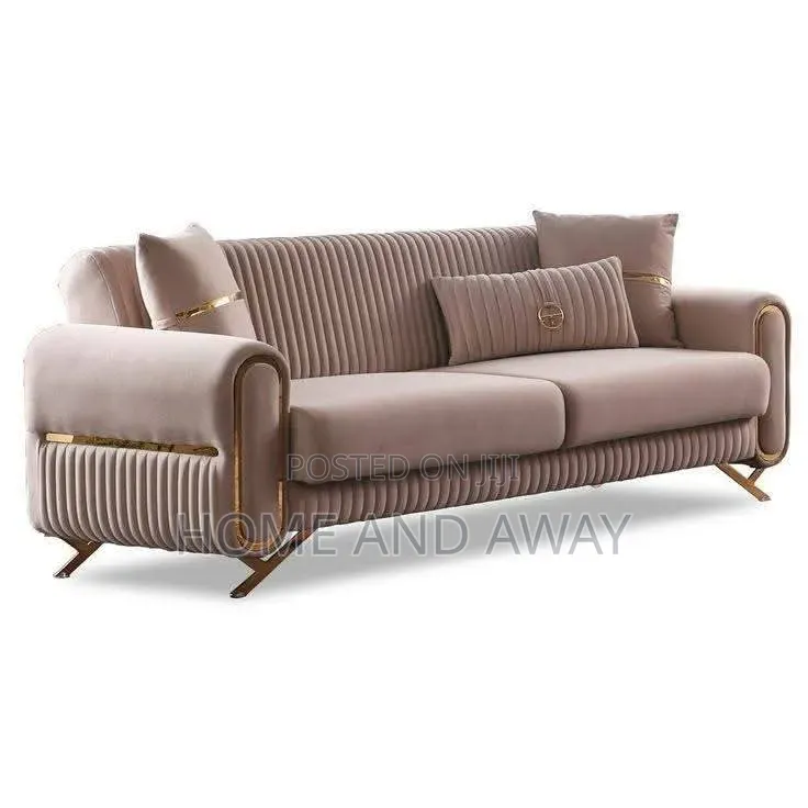 Sofas/3 Seaters Magnificent Sofa Set Couches in Any Colour 980,000/-