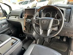 Toyota Hiace Quantum Luxury Van for Hire