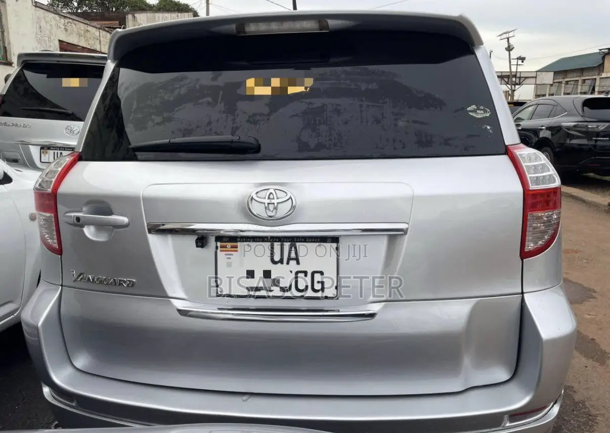 Toyota Vanguard 2009 Silver