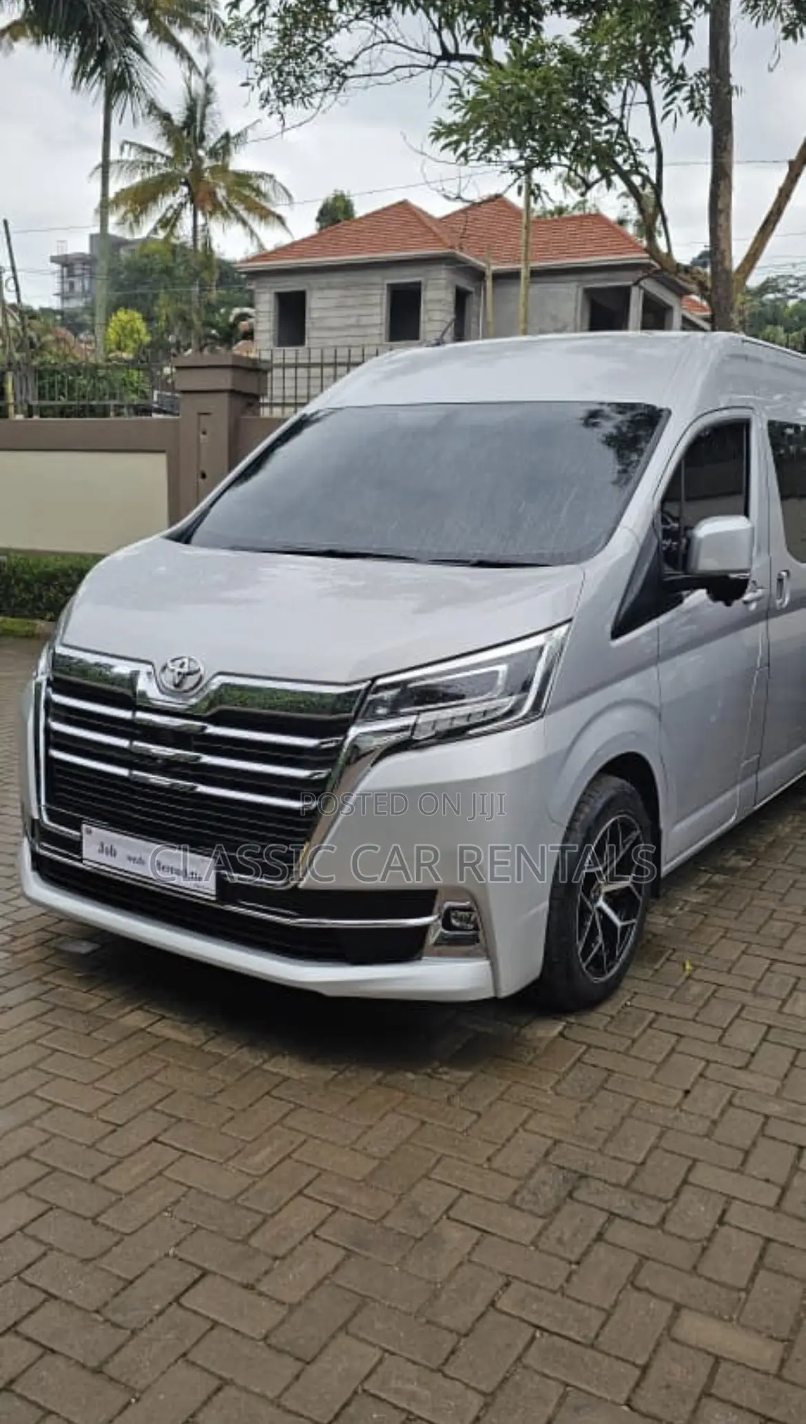 Toyota Hiace Quantum Luxury Van for Hire