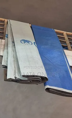 Un (12Ftx14ft)Tarpaulin Sheet Virgin Uv Treated,Heavy Duty Silver/Blue