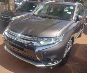 Mitsubishi Outlander 2017 Brown