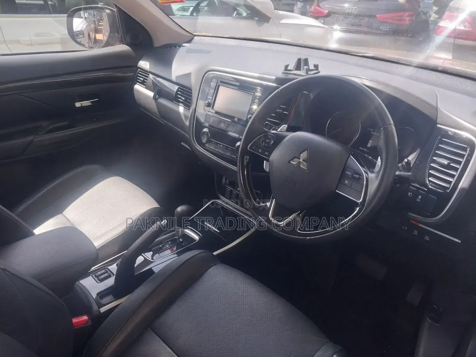 Mitsubishi Outlander 2017 Brown