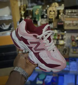 Pink Granite New Balance 9060 Sneakers