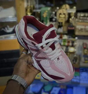 Pink Granite New Balance 9060 Sneakers