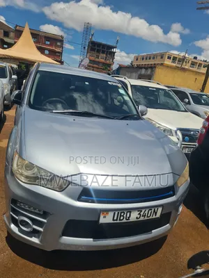 Mitsubishi Outlander 2010