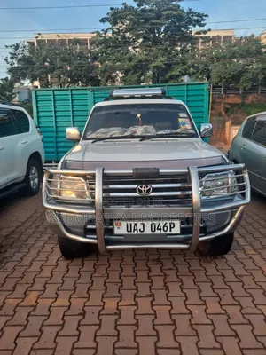 Toyota Land Cruiser Prado 3.0 D-4D 5dr 2007 Silver