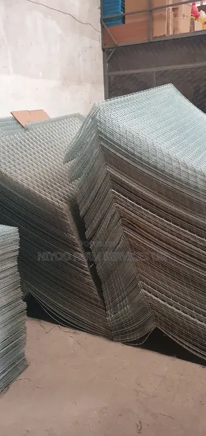 Poultry Cages for Layers and Broilers