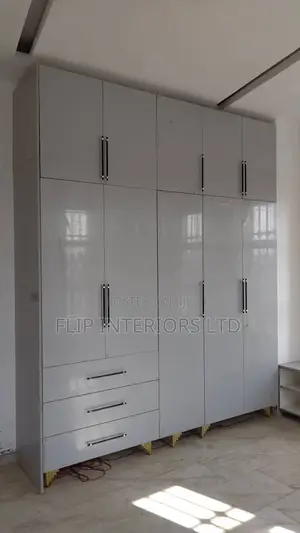 Custom Wall Drops | Stylish Wardrobes Installation