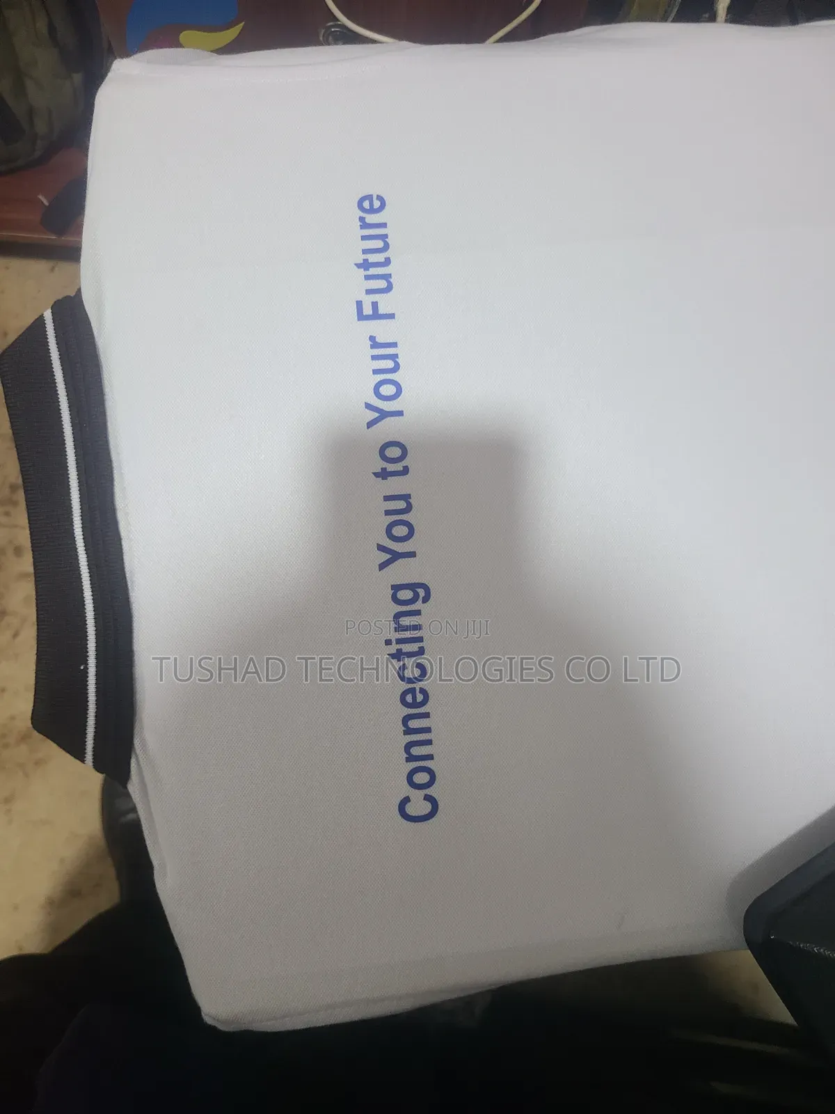 Bottle Branding, Customized Gifts, Printing Cups, Notebooks, Jerseys