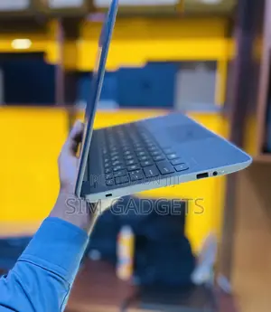 Laptop HP Stream 11-ah110hr 4GB Intel Celeron SSD 32GB