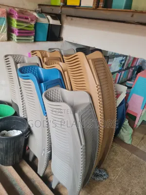 Haven Plastic Chairs Plastic Chairs Sofa