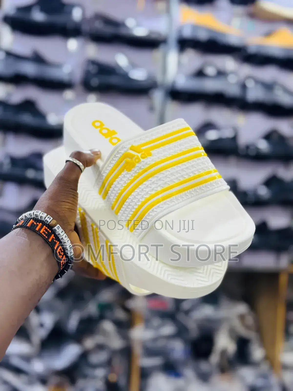 White Classic Sandals With Yellow Stripes