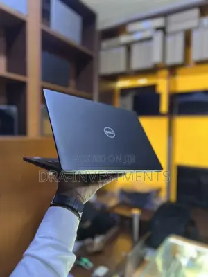 Laptop Dell Latitude 7390 8GB Intel Core i5 SSD 256GB