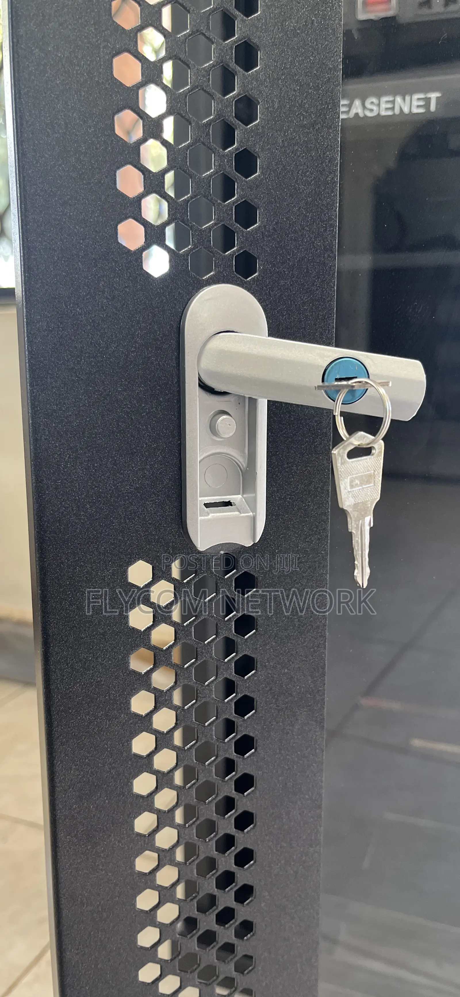 Rack Network Cabinet(22u)