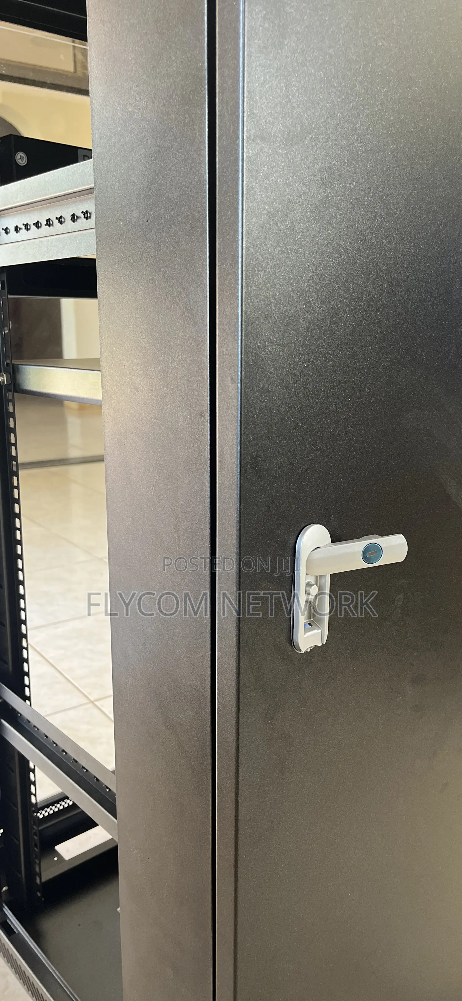 Rack Network Cabinet(22u)