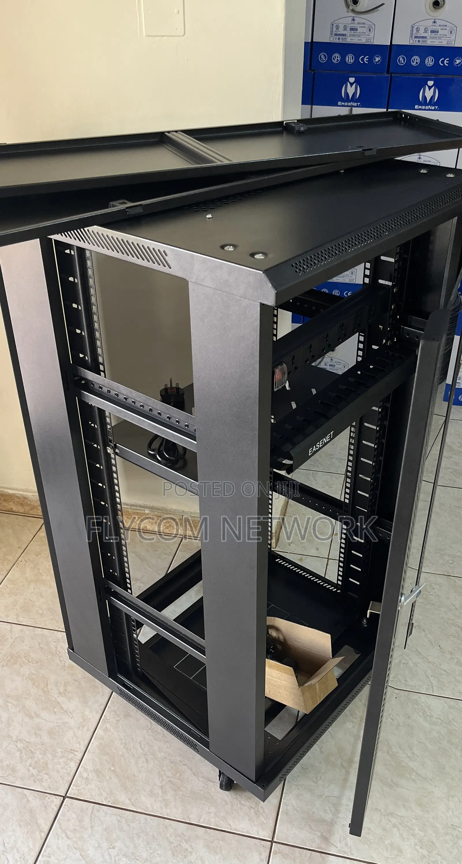 Rack Network Cabinet(22u)